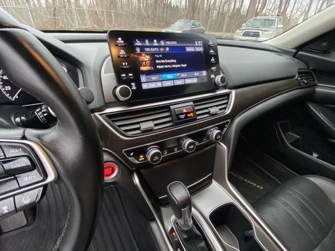 Used 2019 Honda Accord EX-L image 25