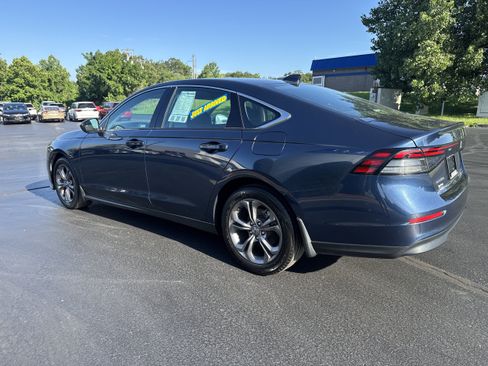 Used 2024 Honda Accord EX image 3