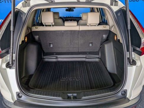 Used 2018 Honda CR-V Touring image 13