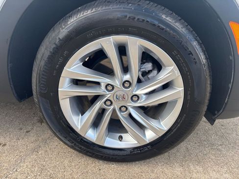 Used 2025 Buick Envista Preferred image 28