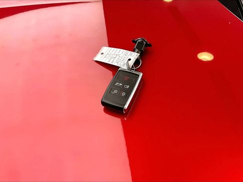 Used 2019 Jaguar E-PACE S image 15