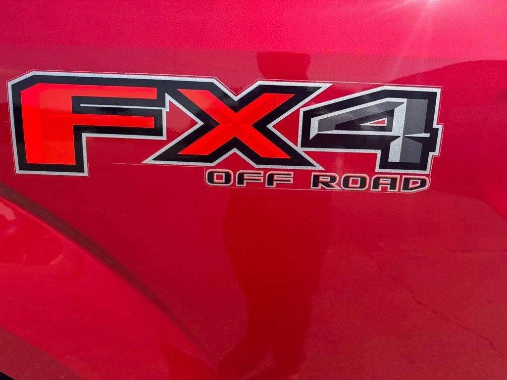 Used 2020 Ford F150 XLT w/ Equipment Group 302A Luxury AWD/4WD image 41
