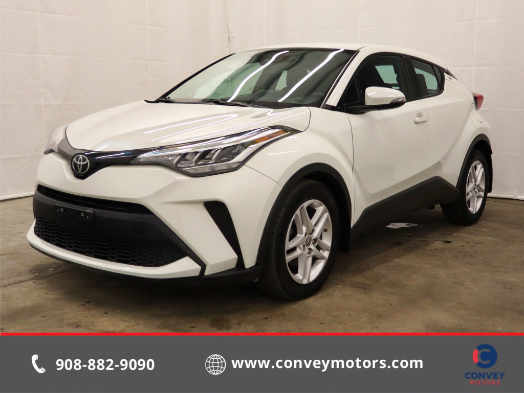 Used 2021 Toyota C-HR LE FWD image 1