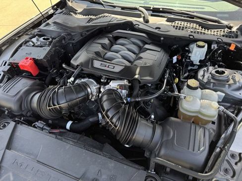 Used 2024 Ford Mustang GT Premium RWD image 35