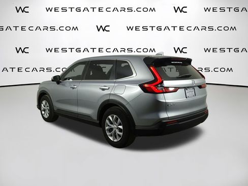 Used 2023 Honda CR-V LX image 5