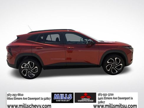 Used 2024 Chevrolet Trax RS w/ Driver Confidence Package FWD image 6
