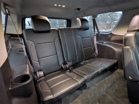 Used 2015 GMC Yukon XL SLT image 32