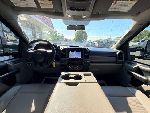 Used 2017 Ford F350 XL w/ STX Appearance Package AWD/4WD image 34