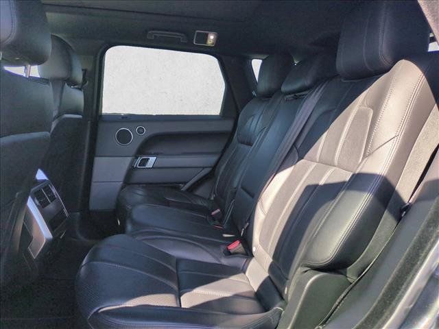 Used 2014 Land Rover Range Rover Sport SE AWD/4WD image 18