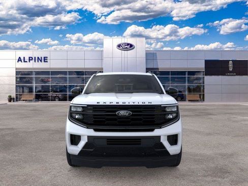 New 2026 Ford Expedition Platinum w/ Stealth Performance Package AWD/4WD image 6