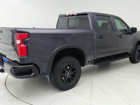 Used 2022 Chevrolet Silverado 1500 ZR2 w/ Technology Package AWD/4WD image 7