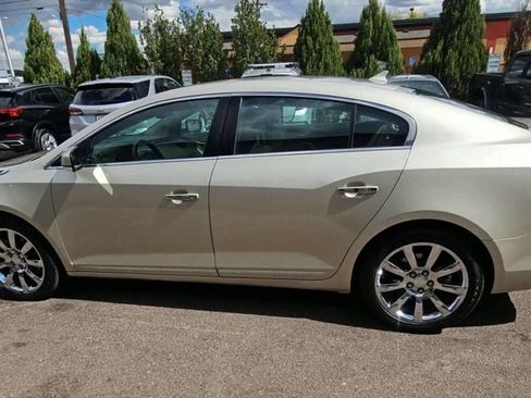Used 2014 Buick LaCrosse Leather w/ Driver Confidence Package image 5