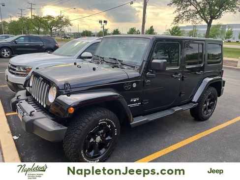 Used 2016 Jeep Wrangler Unlimited Sahara w/ Connectivity Group AWD/4WD image 1