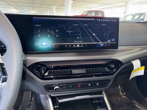 New 2026 BMW 330i Sedan w/ Premium Package image 18