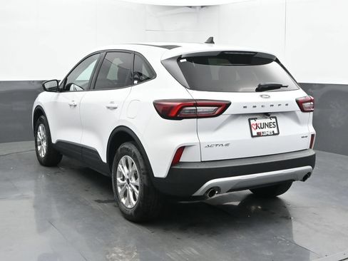 Used 2025 Ford Escape Active AWD/4WD image 11