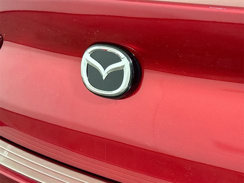 New 2025 MAZDA MAZDA3 s image 17