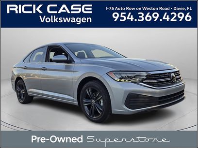 Certified 2023 Volkswagen Jetta SE w/ Panoramic Sunroof Package