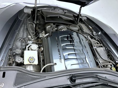 Used 2014 Chevrolet Corvette Stingray Coupe image 20