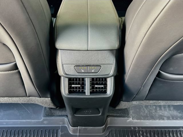 New 2027 GMC Terrain AT4 w/ Convenience Package III AWD/4WD image 18