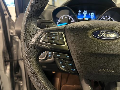 Used 2017 Ford Escape SE AWD/4WD image 13