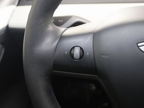 Used 2021 Tesla Model 3 Long Range image 36