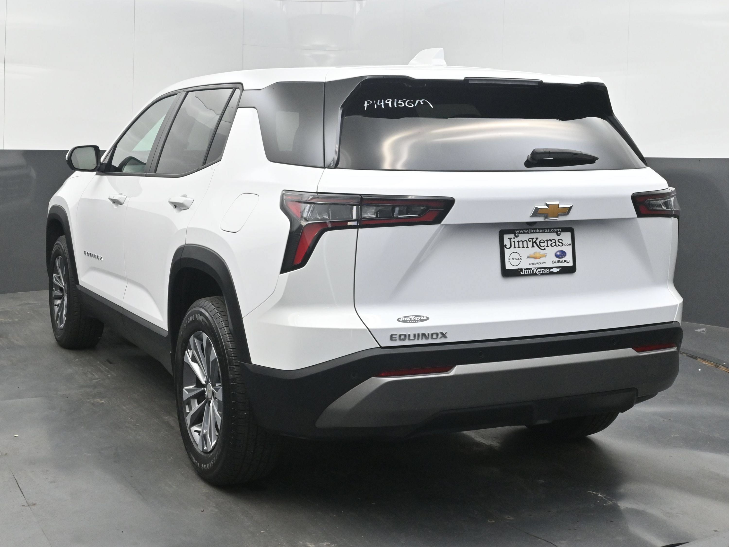 Used 2026 Chevrolet Equinox LT FWD image 8