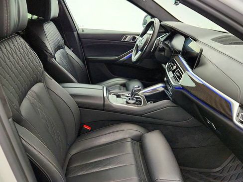 Used 2022 BMW X6 M50i w/ Executive Package AWD/4WD image 23