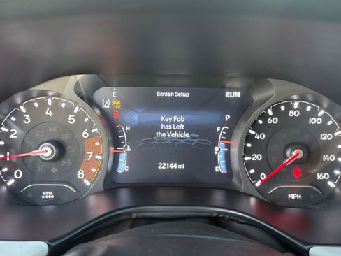 Used 2025 Jeep Compass Limited image 41