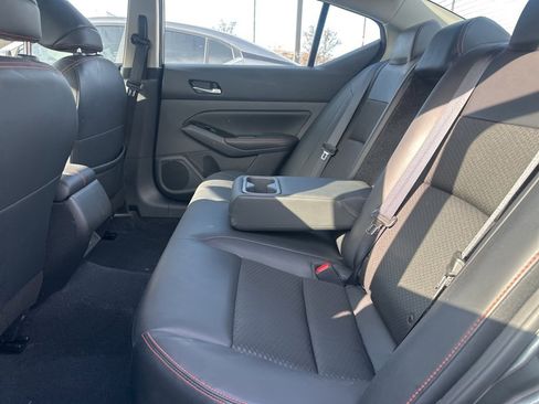 Used 2023 Nissan Altima 2.5 SR image 8