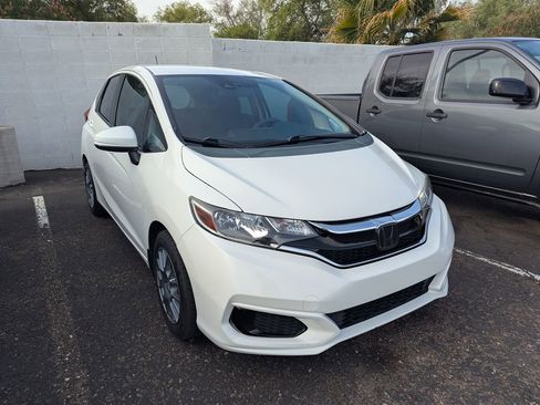 Used 2018 Honda Fit LX image 4