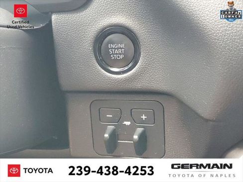 Certified 2025 Toyota Tundra Limited AWD/4WD image 32
