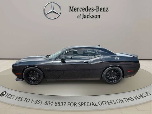 Used 2021 Dodge Challenger R/T w/ Performance Handling Group RWD image 5