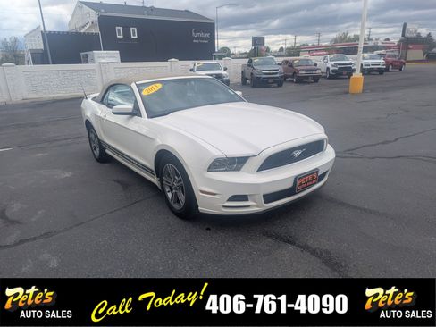 Used 2013 Ford Mustang Premium RWD image 6