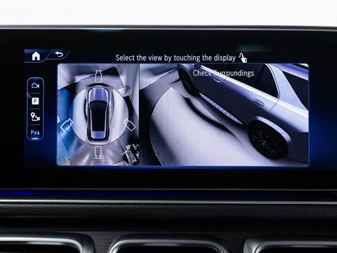 Used 2025 Mercedes-Benz GLE 450e 4MATIC w/ AMG Line Exterior image 21