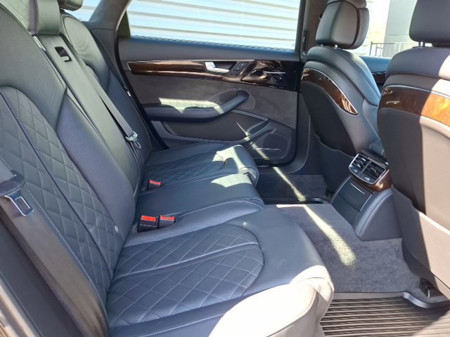 Used 2017 Audi A8 L 4.0T AWD/4WD image 33