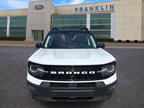 New 2026 Ford Bronco Sport Outer Banks w/ Outer Banks Tech Package+ AWD/4WD image 2