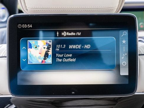 Used 2018 Mercedes-Benz Maybach S 560 4MATIC image 43