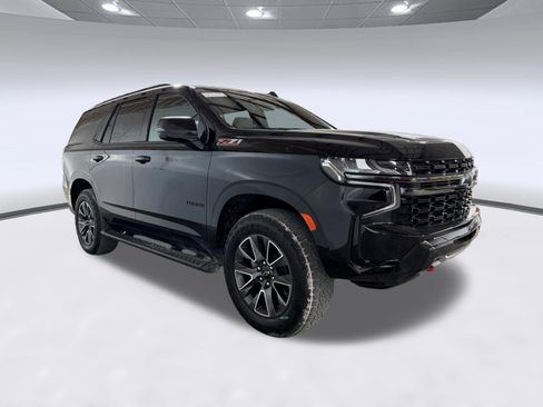 Used 2021 Chevrolet Tahoe Z71 w/ Z71 Signature Package AWD/4WD image 7
