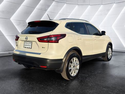 Used 2022 Nissan Rogue Sport SV image 7