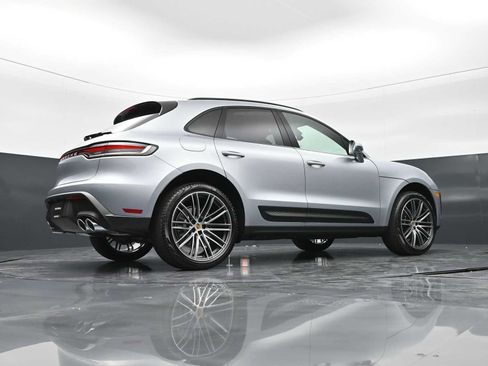 New 2026 Porsche Macan AWD/4WD image 41