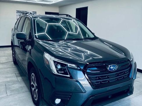 Used 2022 Subaru Forester Premium w/ Popular Package #1 image 6