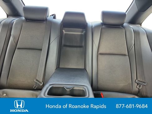 Used 2022 Honda Accord Sport image 18