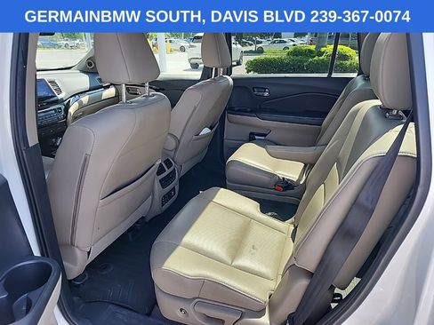Used 2017 Honda Pilot Elite image 10