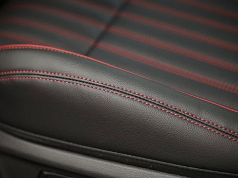 New 2025 Genesis G70 3.3T Advanced image 24