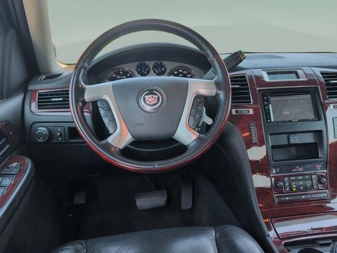 Used 2008 Cadillac Escalade EXT AWD/4WD image 33
