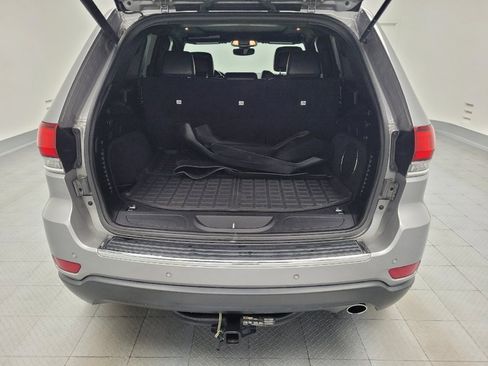Used 2020 Jeep Grand Cherokee Limited w/ Luxury Group II RWD image 29
