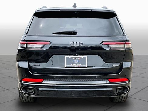 Used 2025 Jeep Grand Cherokee L Summit AWD/4WD image 5