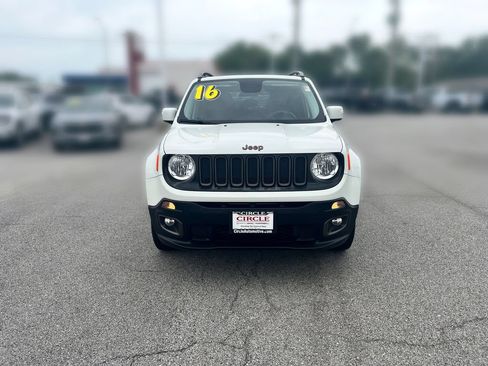 Used 2016 Jeep Renegade 75th Anniversary AWD/4WD image 12