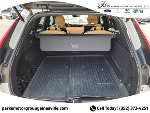 Used 2019 Volvo XC60 T6 Inscription w/ Protection Package Premier image 8