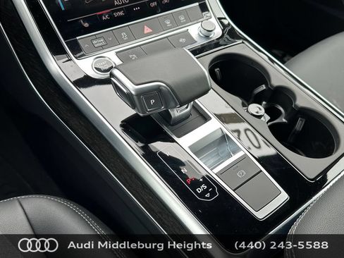 Certified 2026 Audi Q7 3.0T Premium w/ Convenience Plus Package AWD/4WD image 27